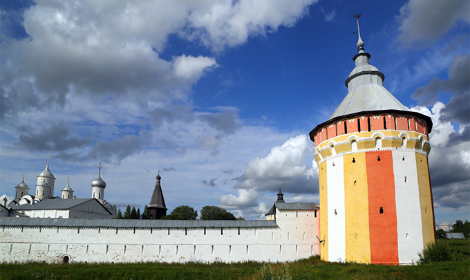 Спасо-Прилуцкий монастырь
